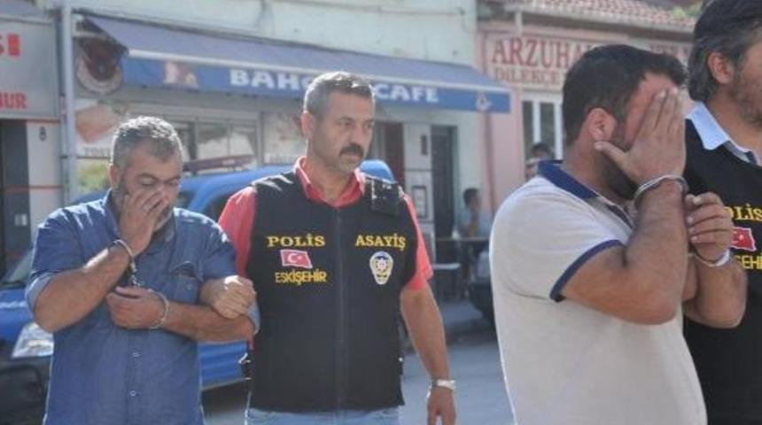 2 Telefon Dolandırıcısını, Aradıkları Kuyumcu Yakalattı