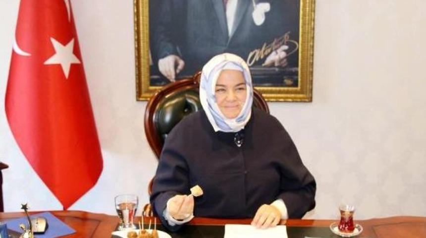 Bakan G&uuml;rcan: Aile Ve Sosyal Politikalar, Hayır Ve Dua Bakanlığıdır