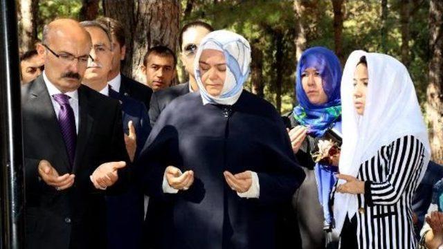 Bakan Gürcan: Aile Ve Sosyal Politikalar, Hayır Ve Dua Bakanlığıdır