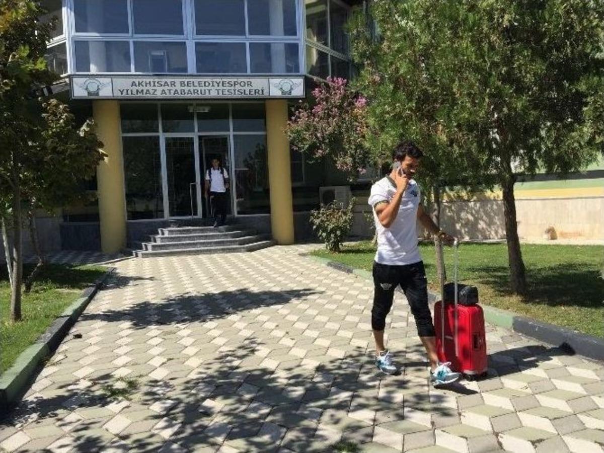 Akhisar Belediyespor İstanbul&rsquo;a Gitti