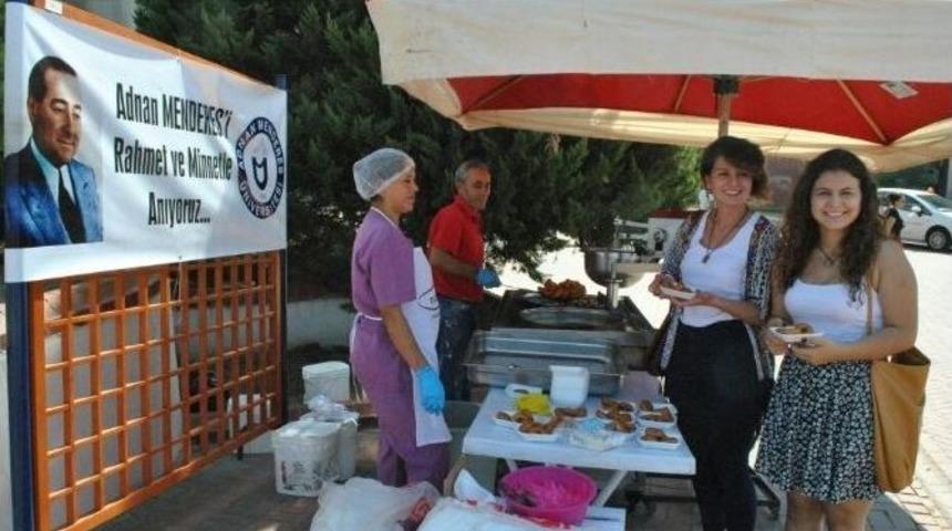 Ad&uuml;&rsquo;de Adnan Menderes&rsquo;i Unutmadı