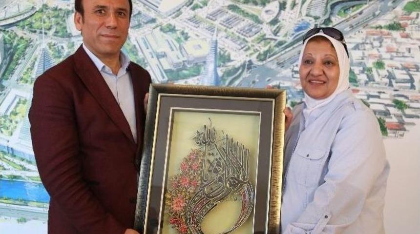 Gen&ccedil;: &ldquo;medeniyetimize Yakışır Projeler &Uuml;retiyoruz&rdquo;