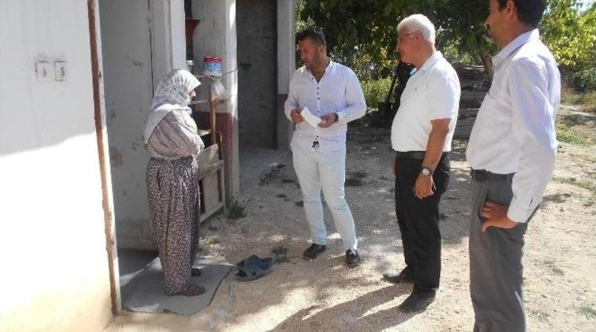 B&uuml;y&uuml;kşehir Belediyesi, Korkuteli&rsquo;de Ekmek Fişi Dağıttı