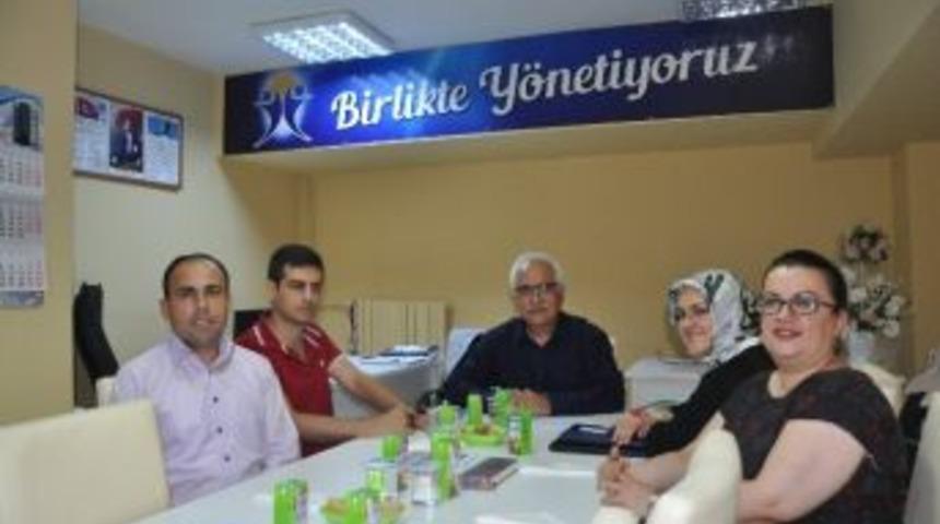 Boz&uuml;y&uuml;k Engelliler Meclisinden Kent Konseyine Ziyaret