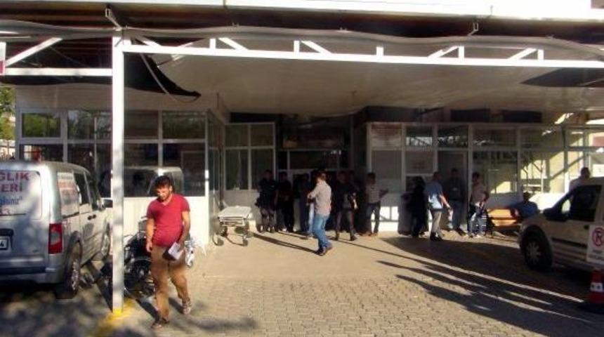 Silvan'da Alacak-Verecek Kavgası: 1 &Ouml;l&uuml;, 2 Yaralı