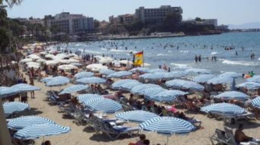 9 G&uuml;nl&uuml;k Tatil Turizmcinin Y&uuml;z&uuml;n&uuml; G&uuml;ld&uuml;rd&uuml;