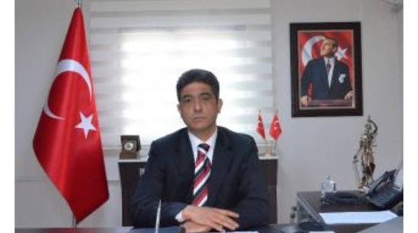 Dolandırıcılar Başkan Yardımcısı Adına Kullanarak Yardım İstedi