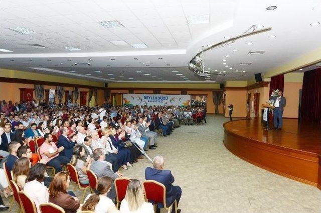 Beylikdüzü Belediye Başkanı İmamoğlu Personeli İle Bayramlaştı