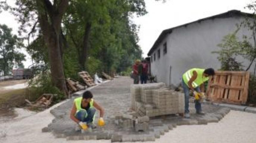 Kartepe Mezarlık Yolu Yenilendi