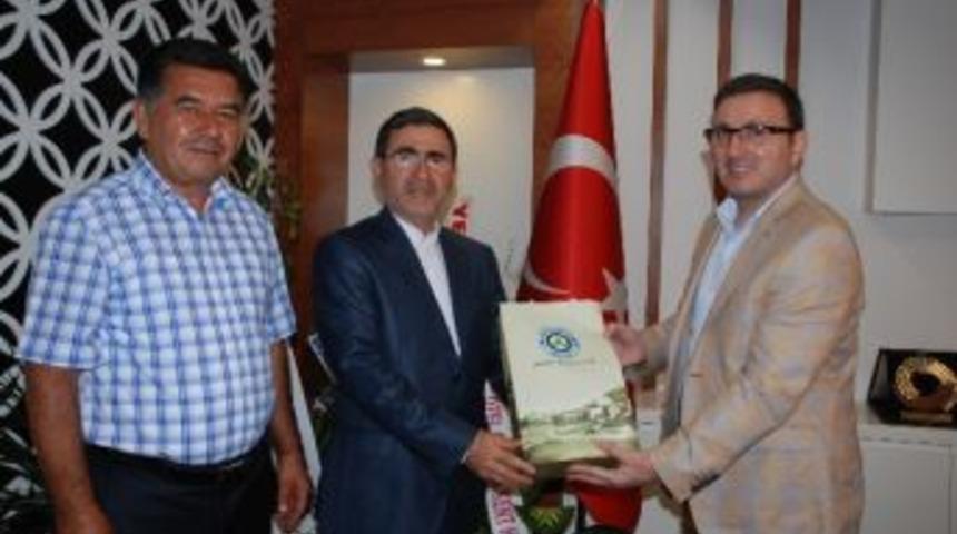 İran&rsquo;ın Trabzon Başkonsolosu Kodori&rsquo;den Gtso Başkanı &Ccedil;akırmelikoğlu&rsquo;na Ziyaret