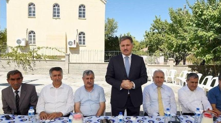 &Ccedil;armuzu Mahallesi&rsquo;nden, Başkan &Ccedil;akır&rsquo;a Teşekk&uuml;r Yemeği