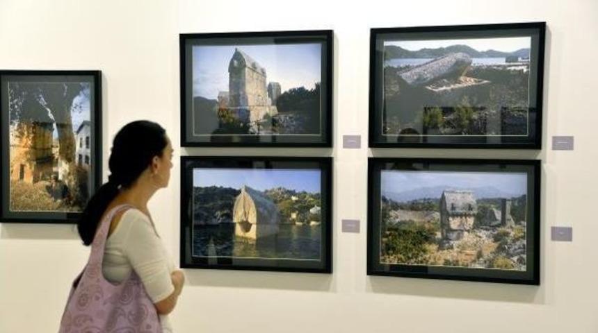 Antalya Culture Center Opens With Picasso, Ara G&uuml;ler