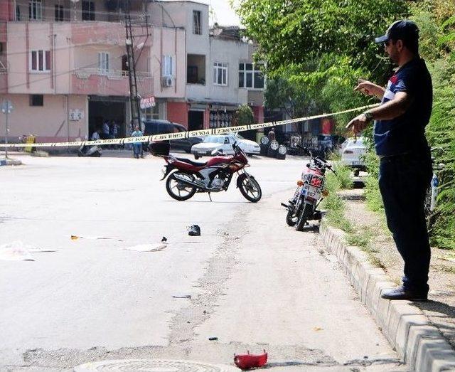 Motosikletiyle Giderken Öldürüldü