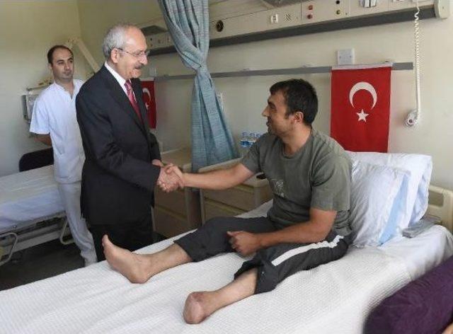 Kılı&ccedil;daroğlu, Tsk Rehabilitasyon Merkezi ni Ziyaret Ederek Gazilerle G&ouml;r&uuml;şt&uuml; 2