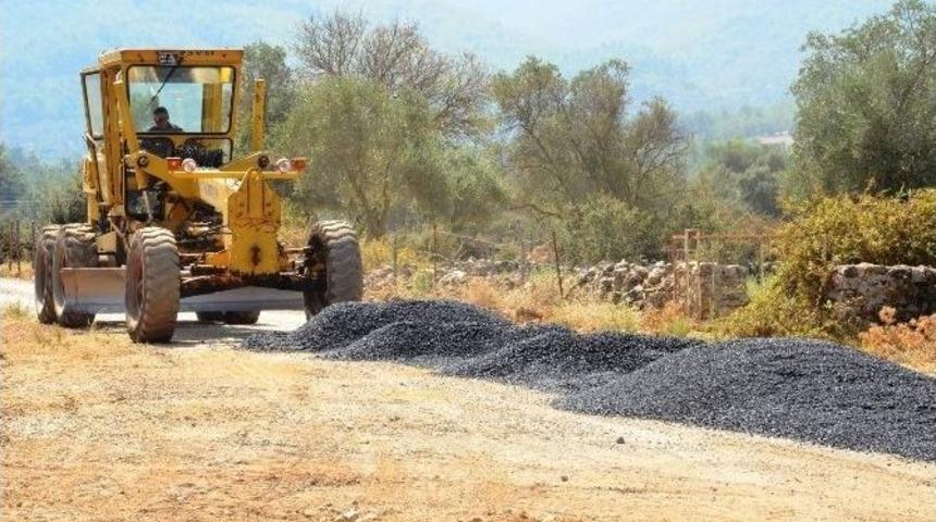 Bodrum&rsquo;da Asfaltlama &Ccedil;alışmaları S&uuml;r&uuml;yor