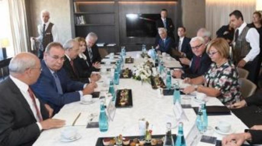 German Foreign Minister Meets Turkey&rsquo;S Main Opposition Leader