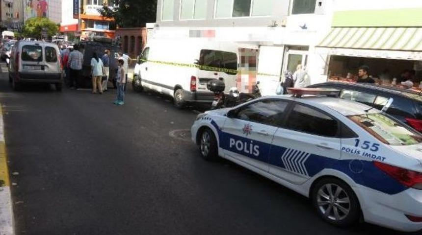 Pazara Ka&ccedil;an Soyguncuyu Vatandaşlar Yakaladı (1)