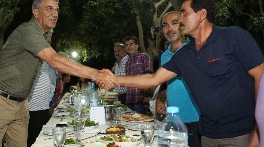 Tarhan: “muhtarlarımızın Talepleri Mutlu Ve Huzurlu Bir Kent İçindir”