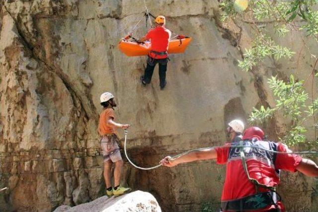 Kelebekler Vadisi'nde Kurtarma Tatbikatı