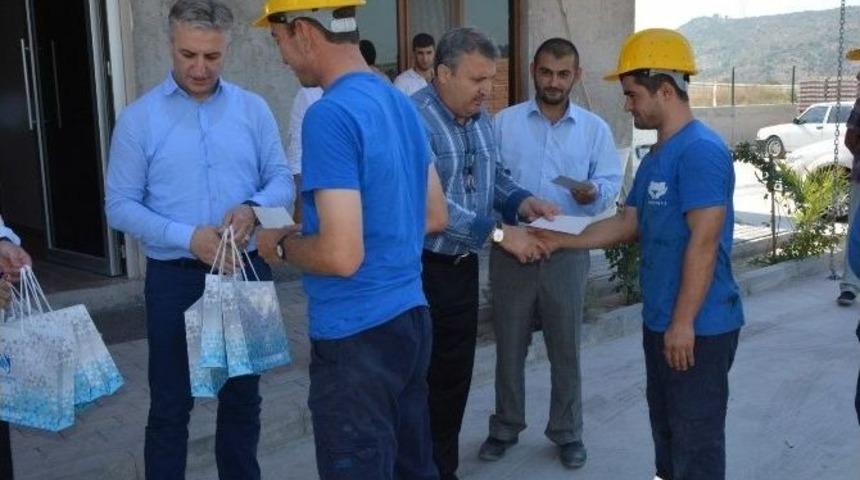 Yunusemre Belediyesi&rsquo;nde Bayramlaşma