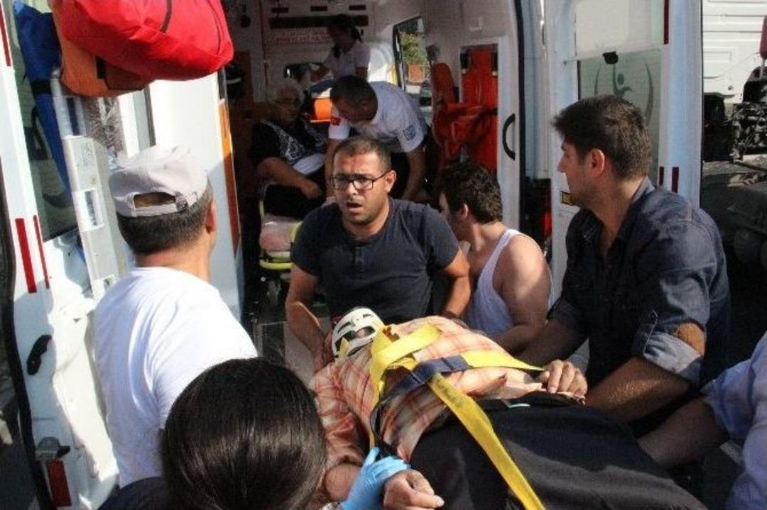 Evine 5 Metre Kala Ge&ccedil;irdiği Kazada &Ouml;ld&uuml;