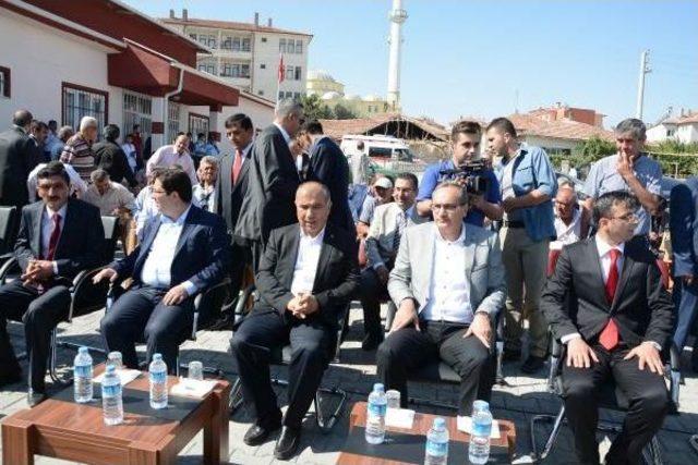 Bakan Aşçı: Diğer Ülkeler Kabul Ederse Suriyelilerin Geçişine Müsaade Edeceğiz(2) 1