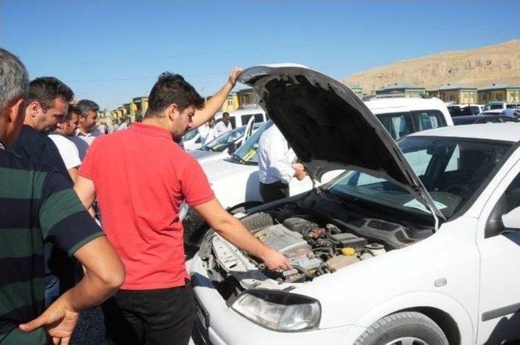 Van’da Araç Çok Alıcı Yok G3