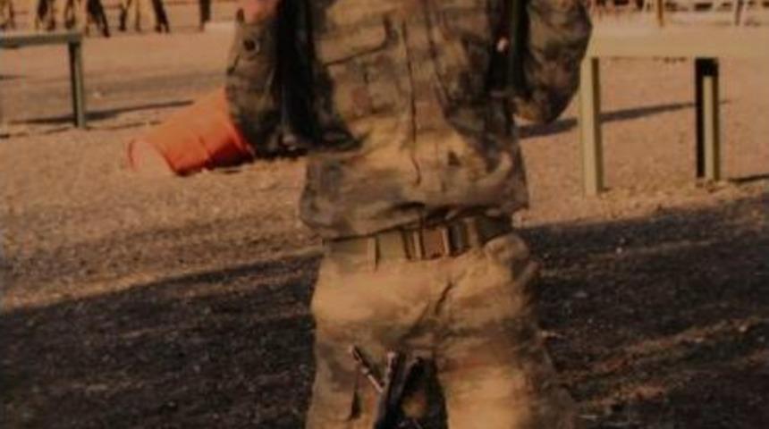 &Ccedil;orumlu Asker Intihar Etti