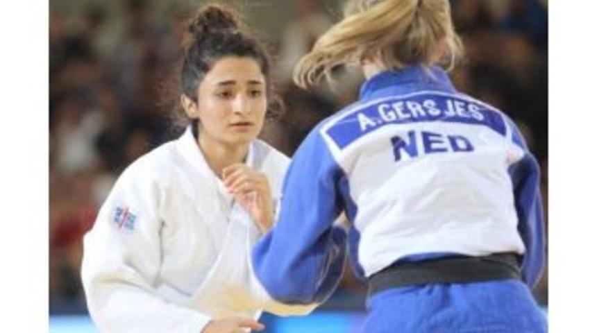 Gen&ccedil;ler Avrupa Şampiyonası&rsquo;nda Osmangazi Fırtınası