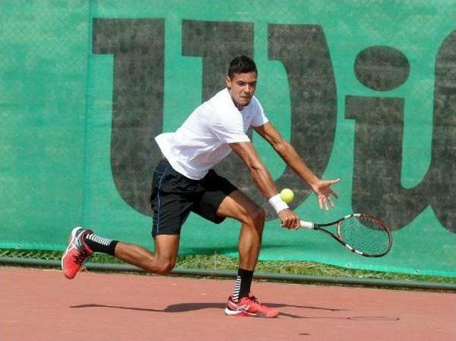 İzmir Cup'ta Eleme Heyecanı