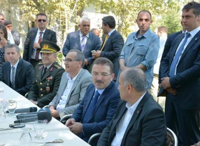 Bakan Aş&ccedil;ı: Diğer &Uuml;lkeler Kabul Ederse Suriyelilerin Ge&ccedil;işine M&uuml;saade Edeceğiz(3) 2