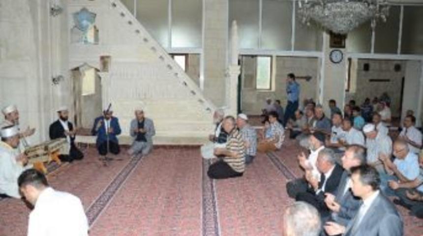 Darende&rsquo;de Şehit Ve Gaziler İ&ccedil;in Mevlit Okutuldu