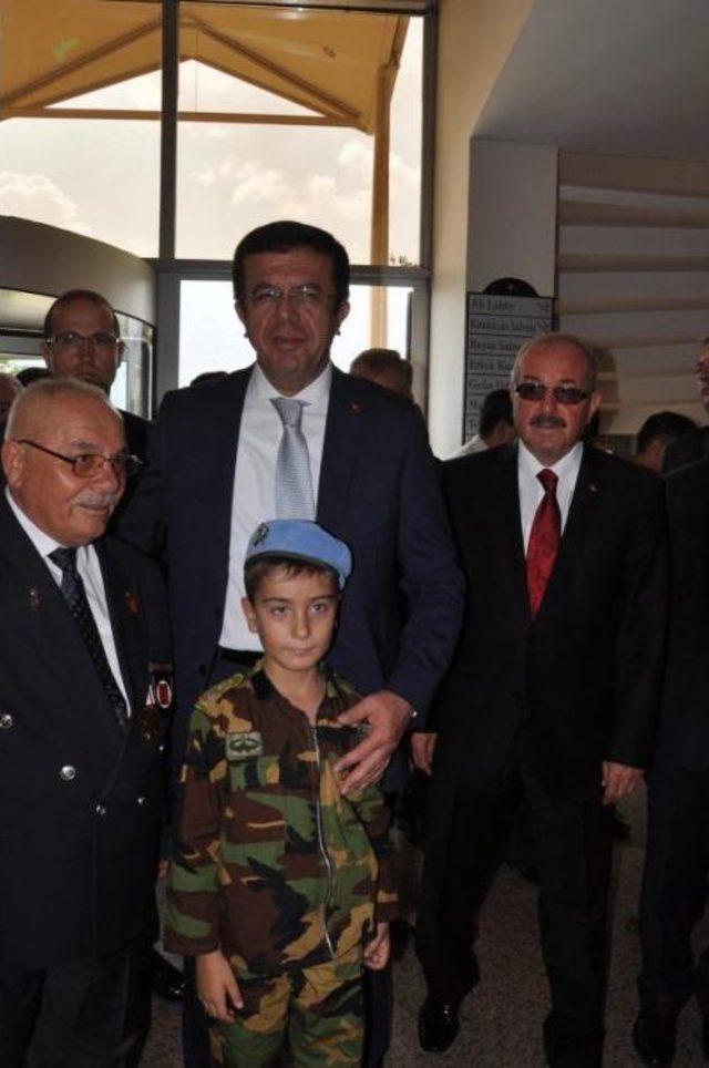 Bakan Zeybekci:'tuğrul Türkeş'in Aramızda Olması, Partimiz Adına Kazanç'