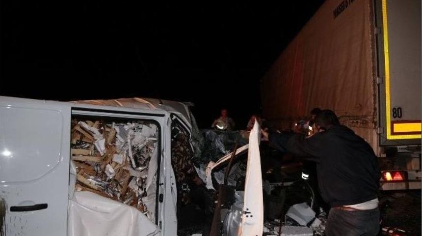 Eskişehir&rsquo;de Trafik Kazası: 1 &Ouml;l&uuml; 1 Yaralı