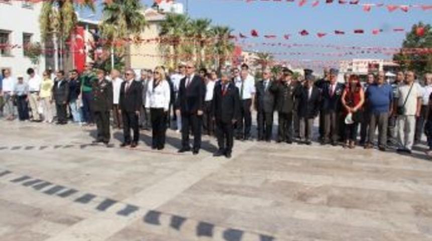 Gaziler Urla&rsquo;da Anıldı