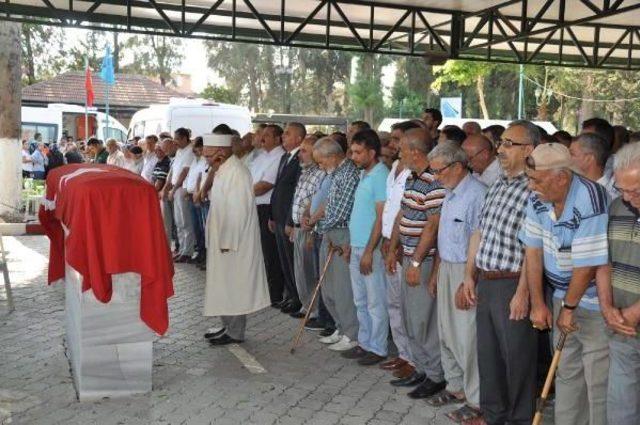 Cenaze Namazında Helallik Alınırken Oğlunun Borçlarına Kefil Oldu