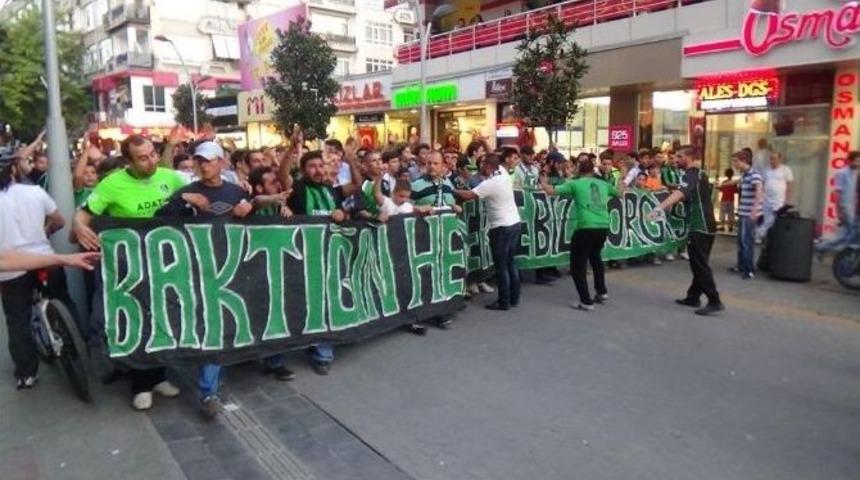 Tatangalar&rsquo;dan Sakaryaspor&rsquo;a Destek Y&uuml;r&uuml;y&uuml;ş&uuml;