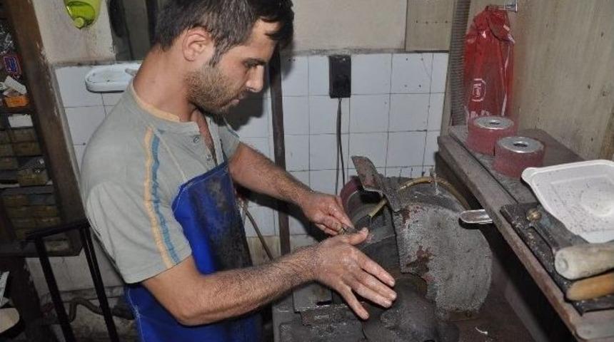 (&ouml;zel) Bak Sen Şu Emekli Kasabın Yaptığına