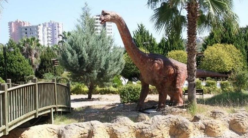 Jurassic Park 3 Ekim’de Açılıyor