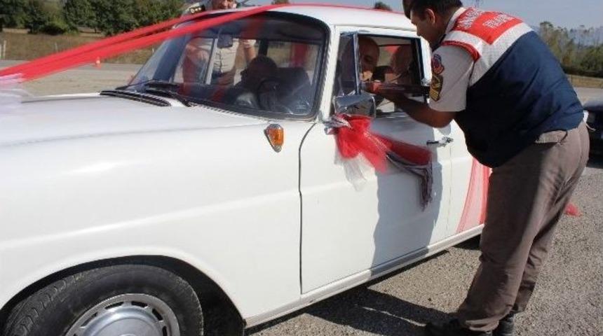 Bartın Jandarmadan &Ccedil;ikolata Tadında Uygulama