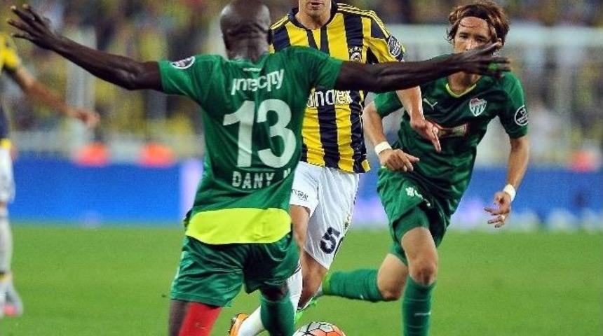 Markovıc İlk Asistini Yaptı