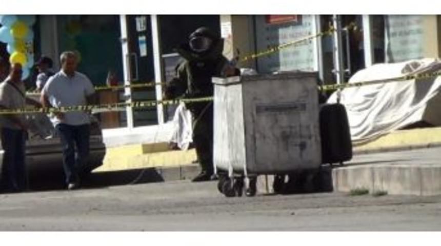 Ş&uuml;pheli Bavul F&uuml;nyeyle Patlatılarak İmha Edildi