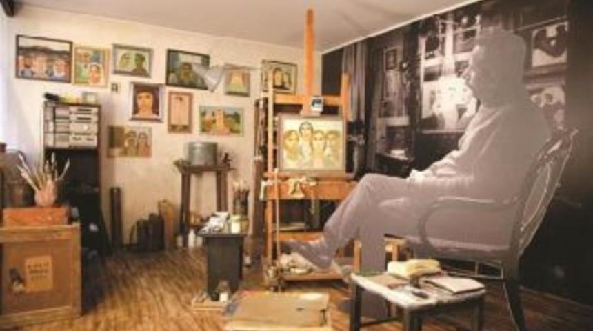 Nuri İyem Turns 100 With An Exhibit