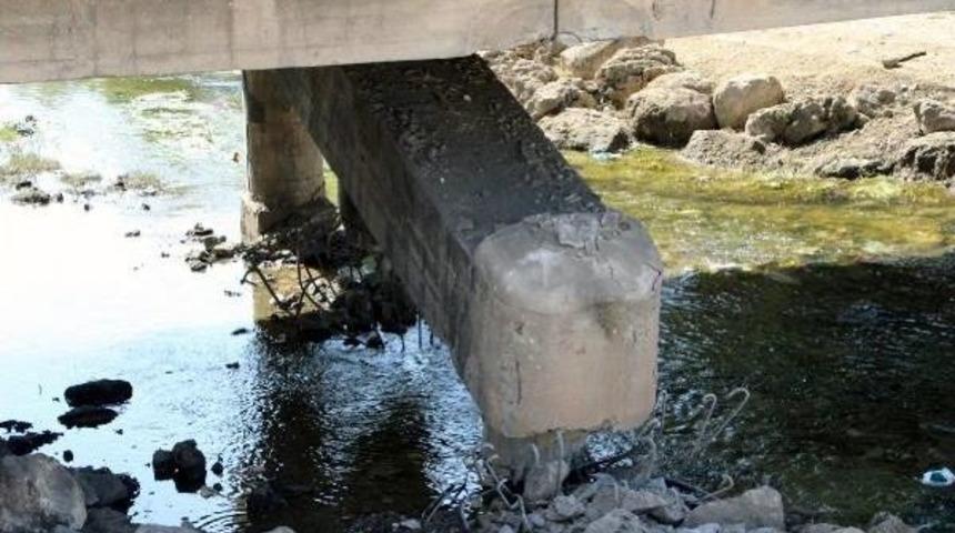 Nusaybin'de Pkk'dan K&ouml;pr&uuml;ye Bombalı Saldırı