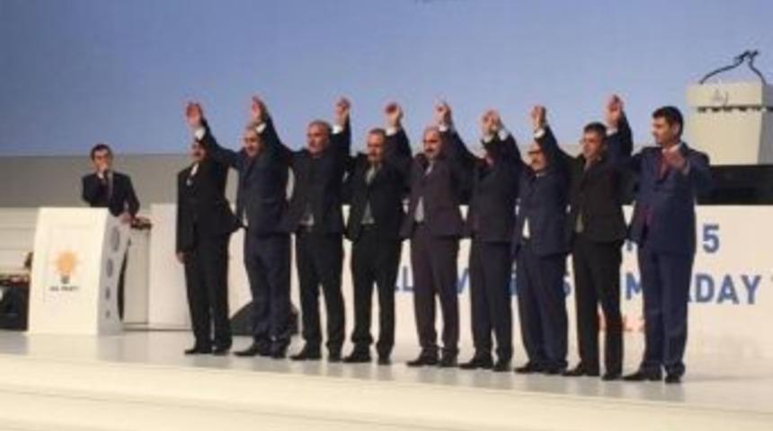 Ak Parti Van Adaylarını Tanıttı