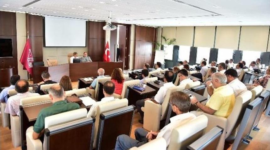 Başkan Demircan: " Okullarımıza Desteğimiz S&uuml;recek"