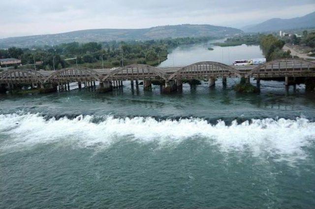 Hot Air Balloons To Color Turkey&rsquo;S Touristic Kızılırmak 2