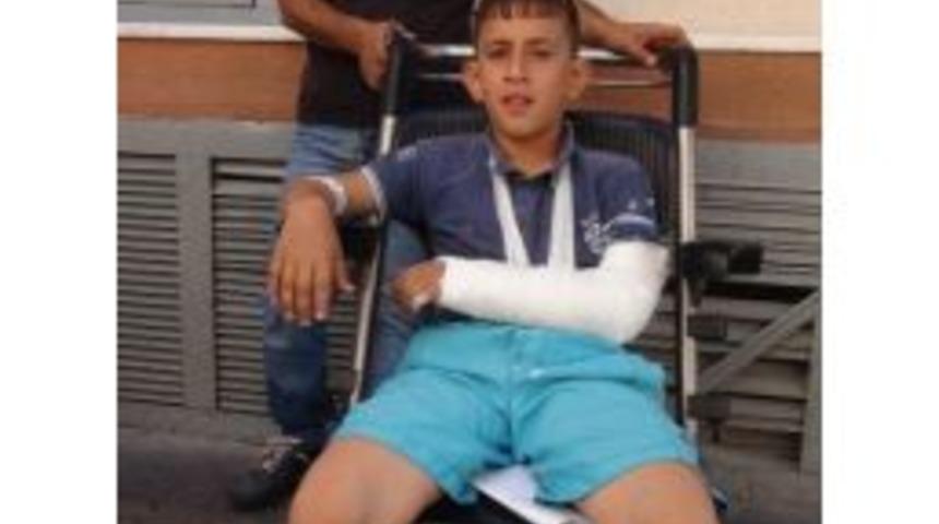 G&uuml;vercinini Yakalamaya &Ccedil;alışan &Ccedil;ocuk Duvardan D&uuml;şerek Yaralandı