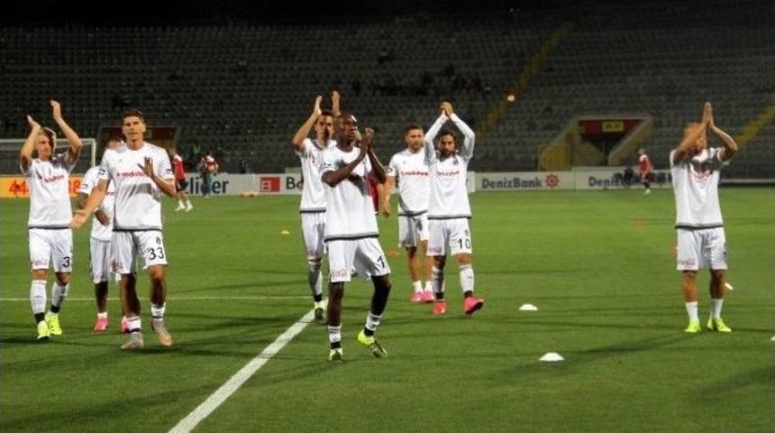 Beşiktaş&rsquo;ın 3 Bininci Gol&uuml; G&ouml;khan T&ouml;re&rsquo;den