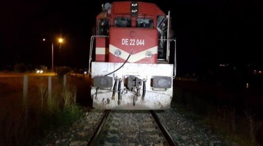 Yolcu Treninin &Ccedil;arptığı Şahıs &Ouml;ld&uuml;